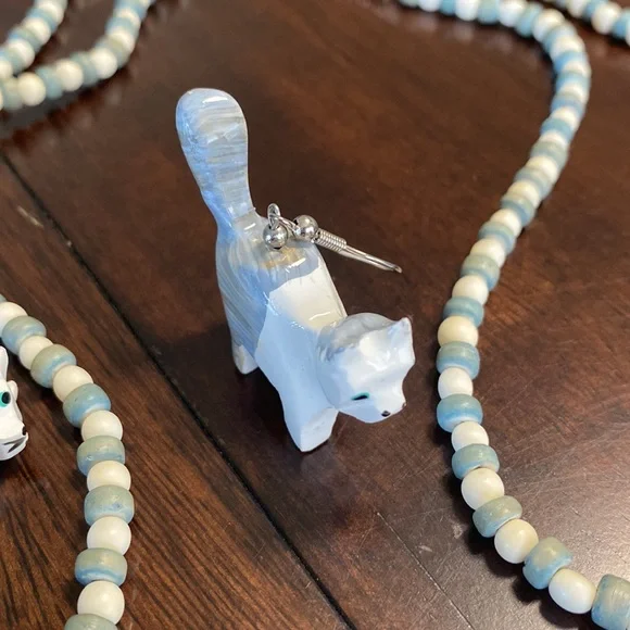 Vintage Cat Necklace and Earrings - Picture 2 of 5